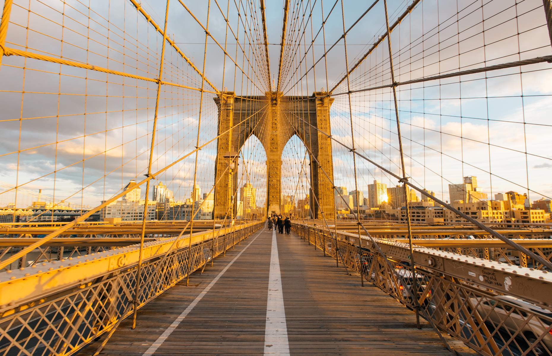 Brooklyn Bridge, New York, USA